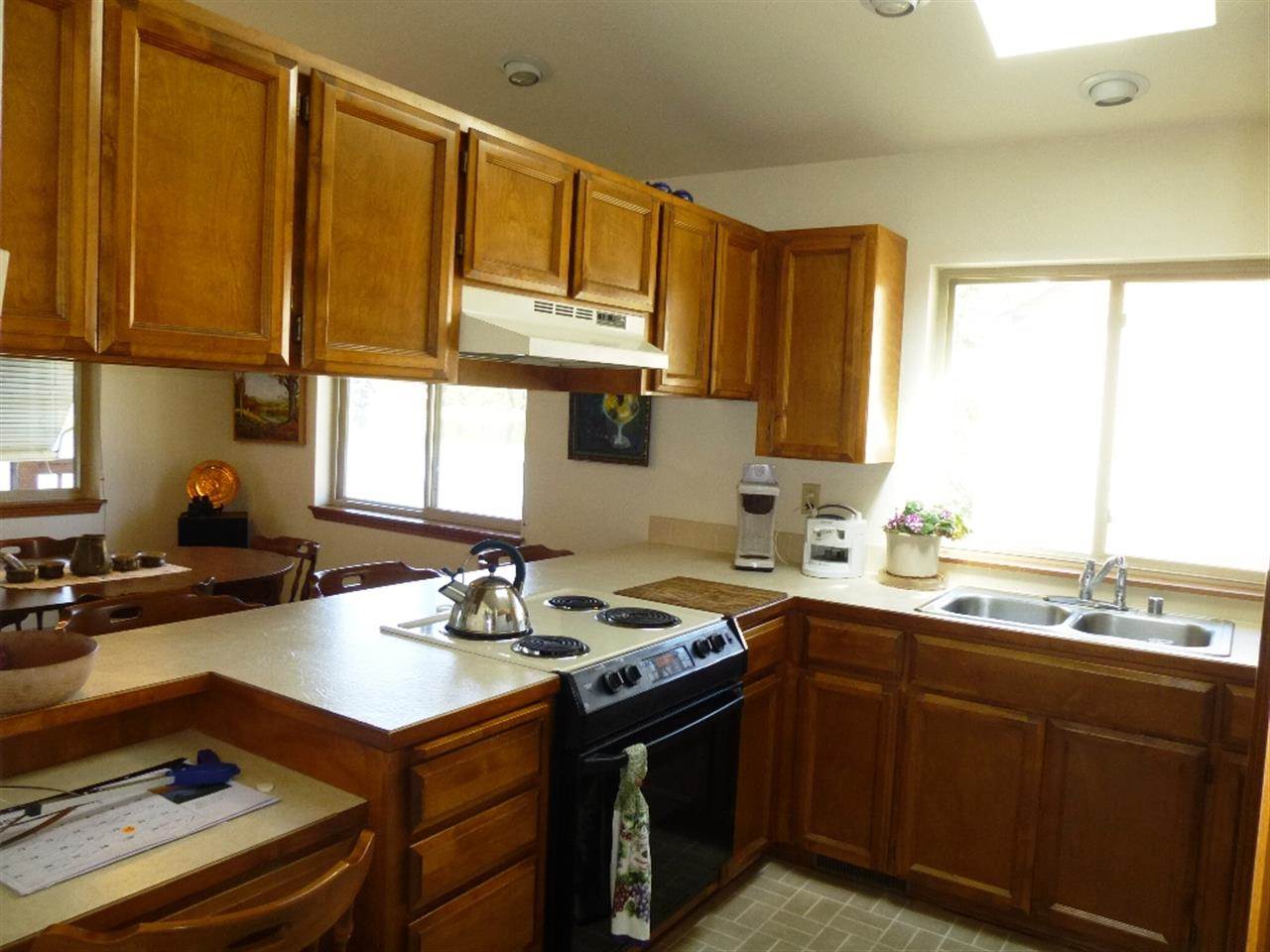 470 S Lake Dr. - Photo 9