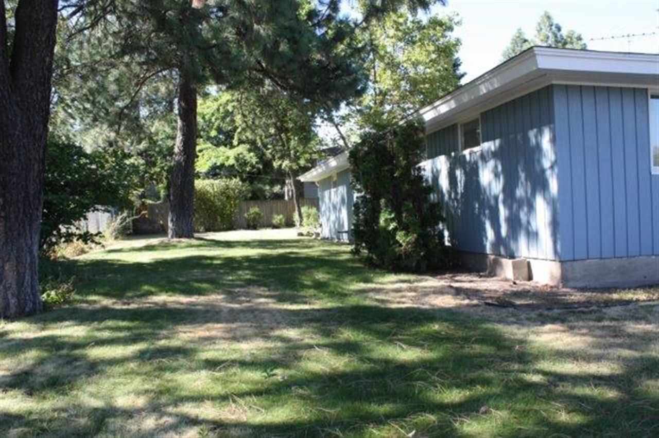 1608 5th St - Photo 3