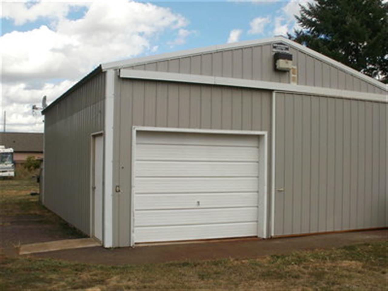 13119 E 4th Ave - Photo 17