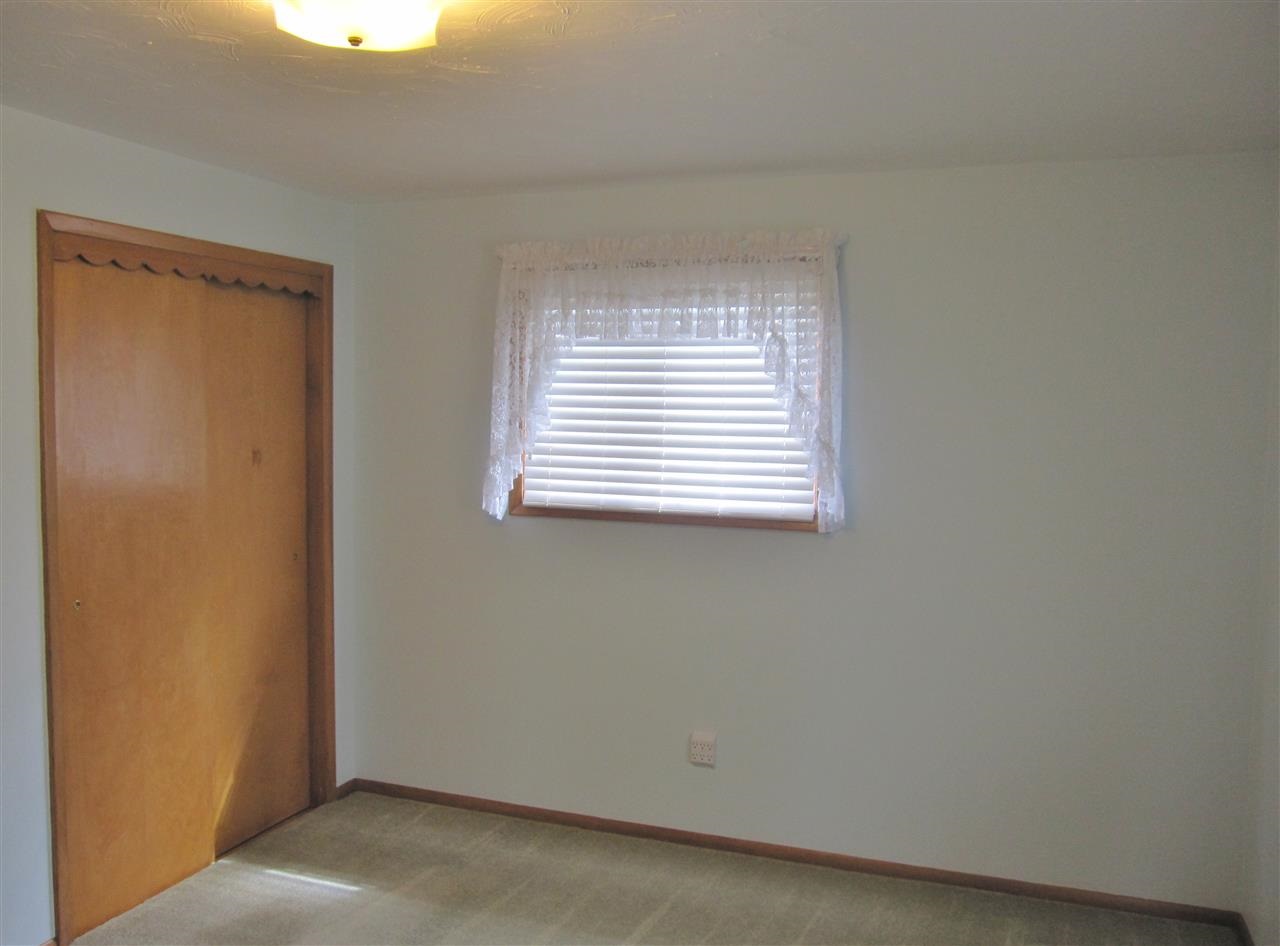 9520 E NORA Ave - Photo 11