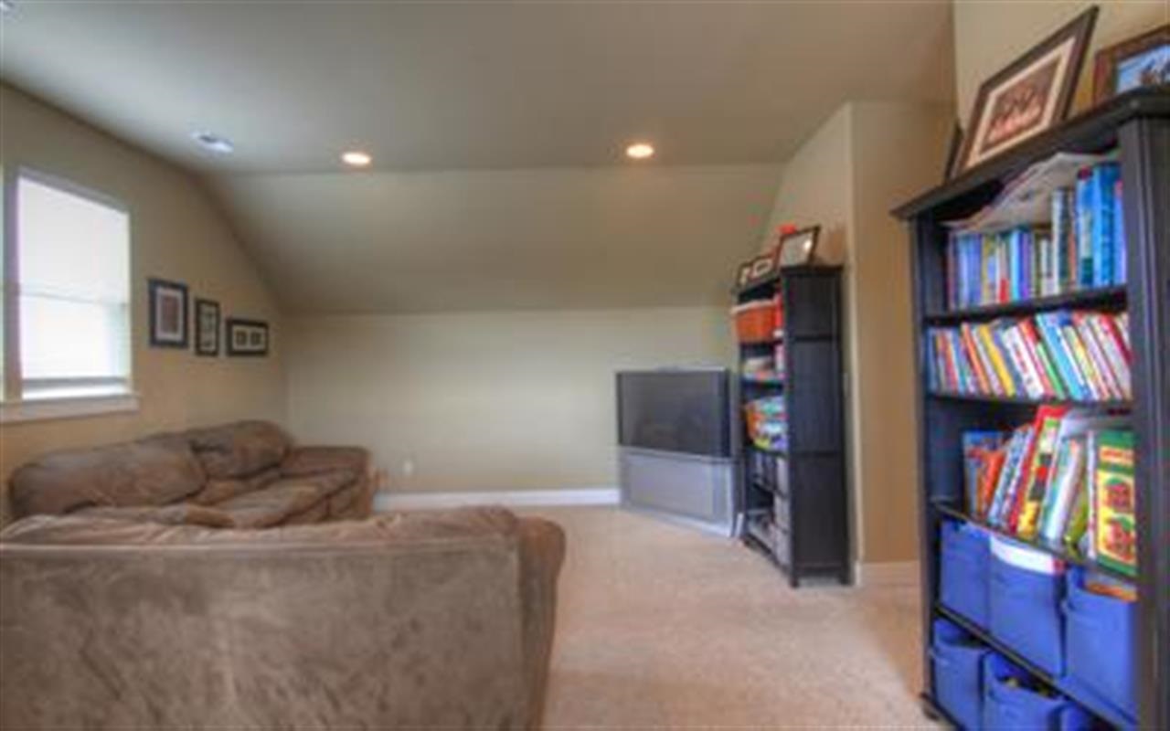 6401 S Springview - Photo 11