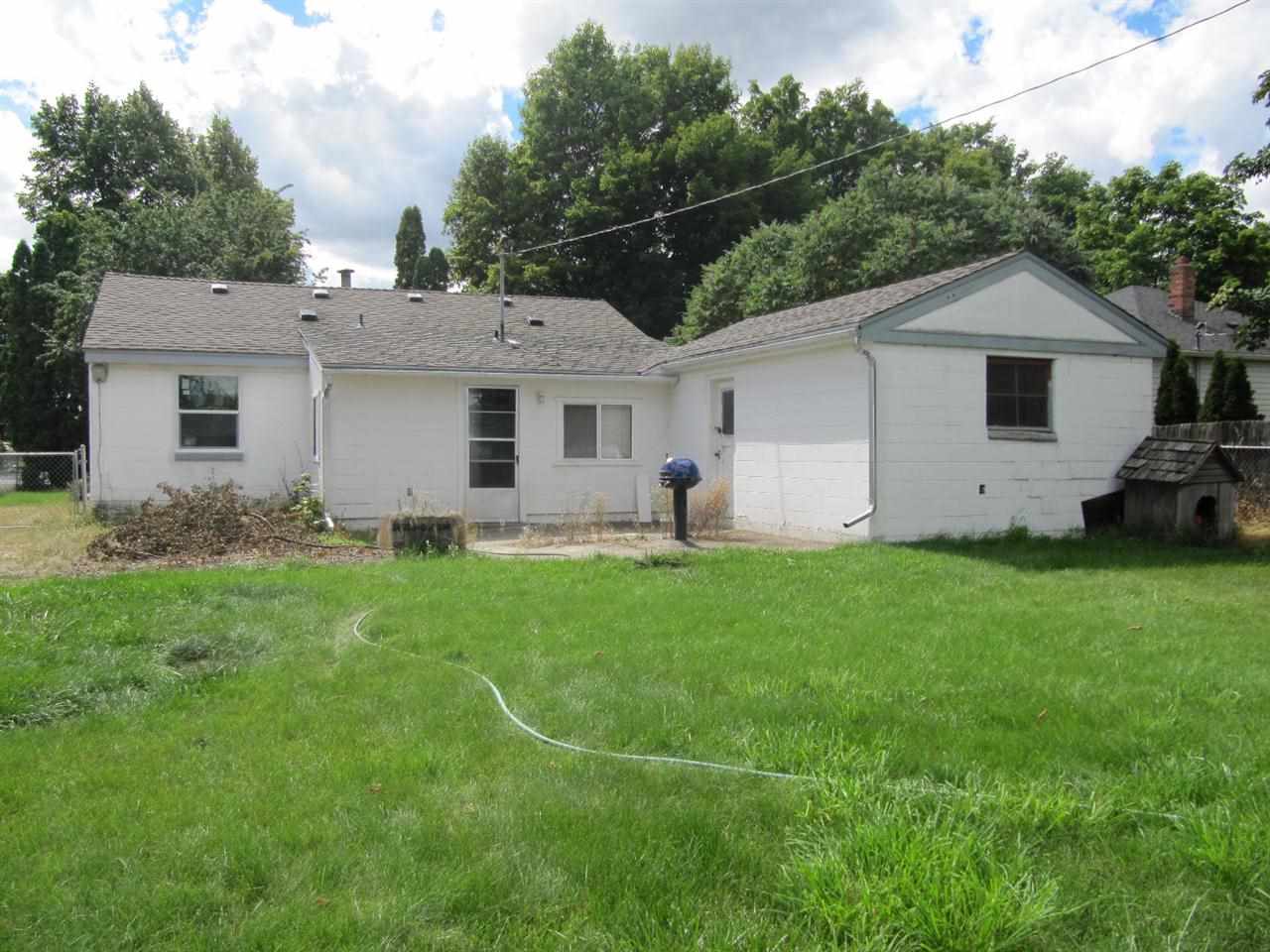 12515 E Desmet Ave - Photo 18