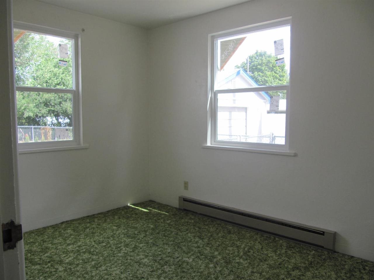 12515 E Desmet Ave - Photo 9