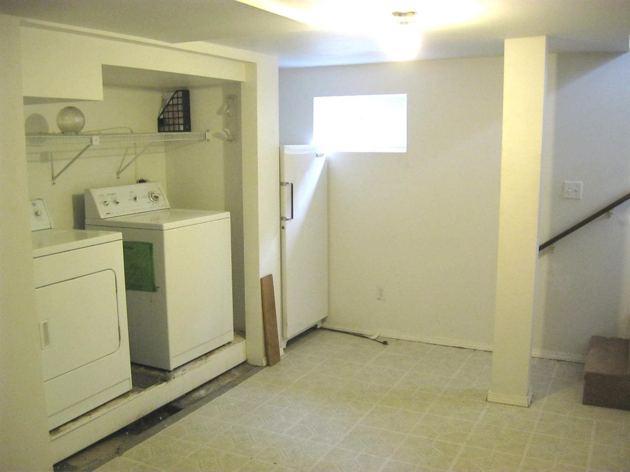 2418 E Longfellow Ave - Photo 8