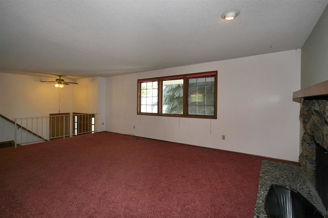 2227 E 49th Ave - Photo 5