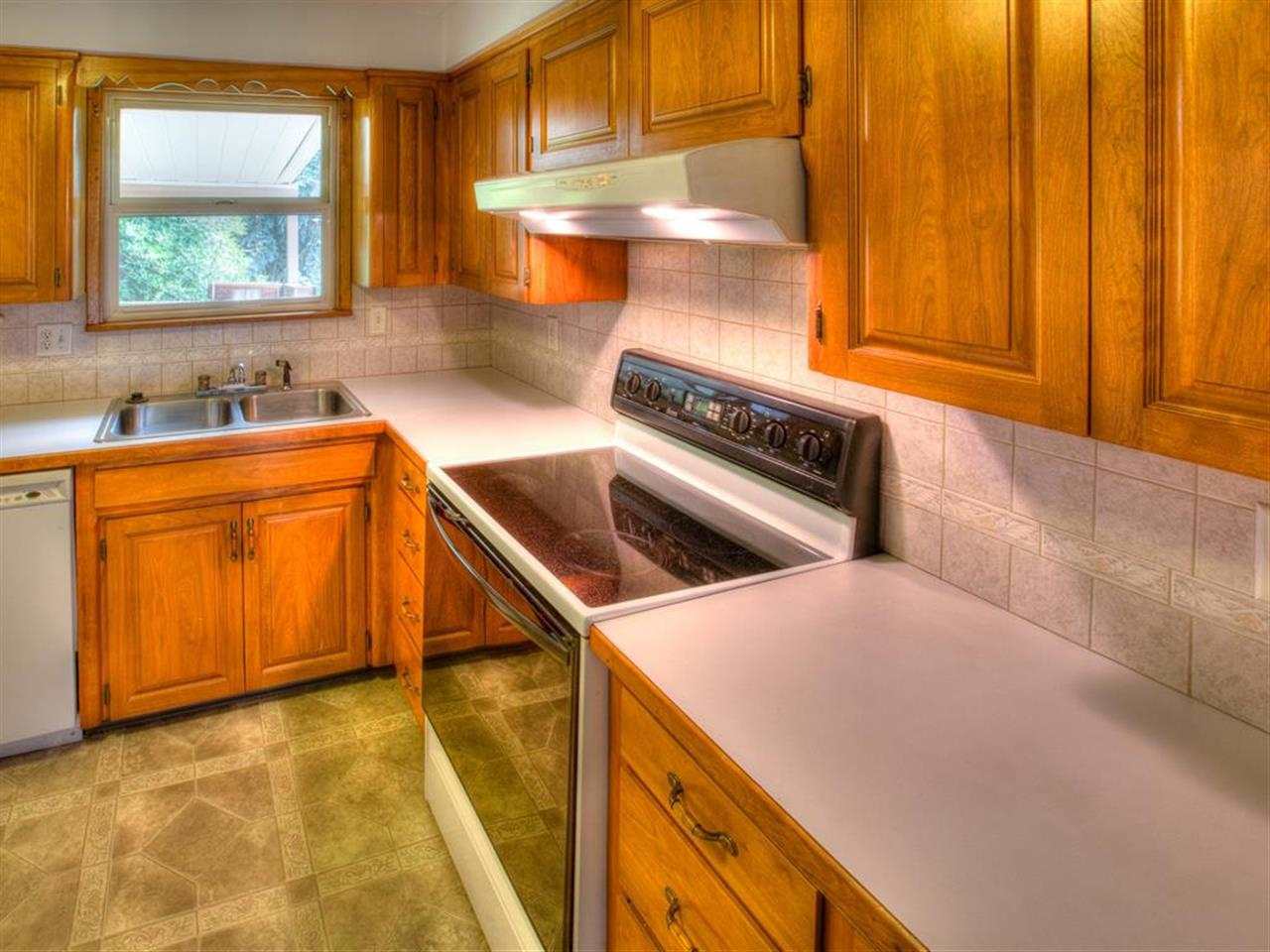 14422 E 16th Ave - Photo 6