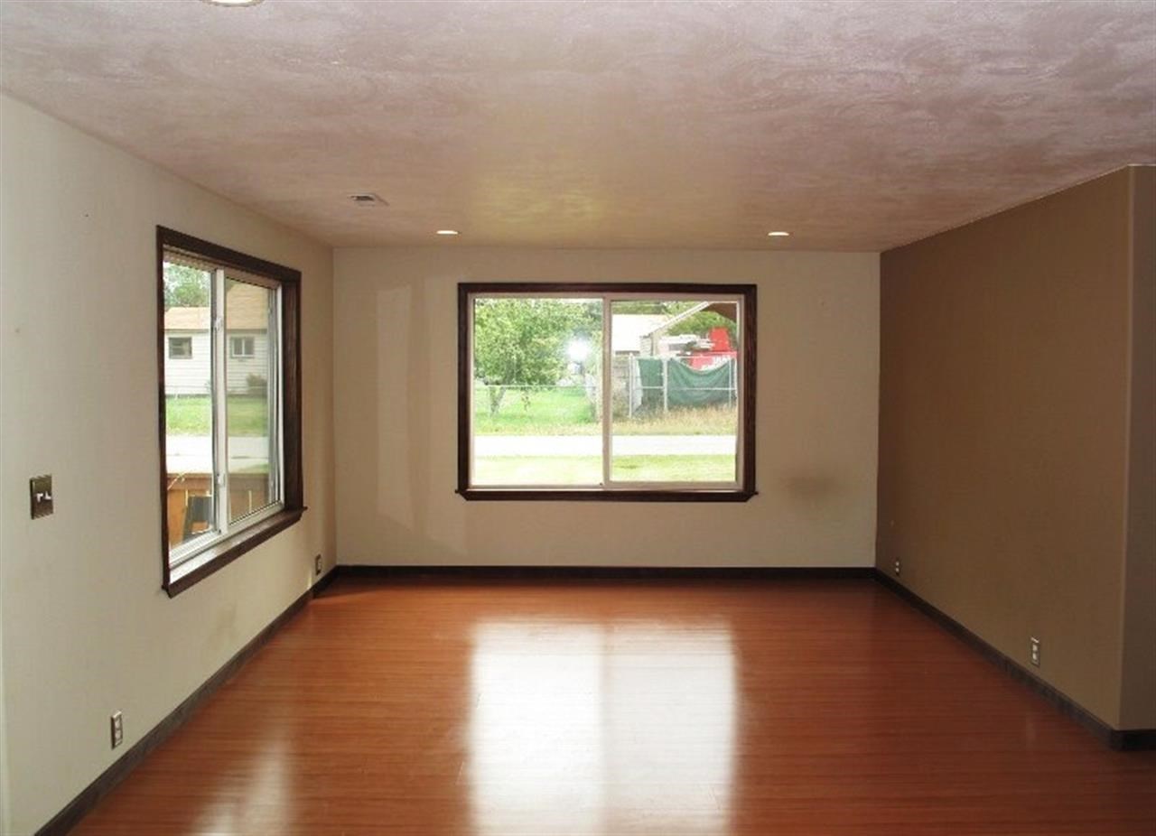3217 N Lily Rd - Photo 4