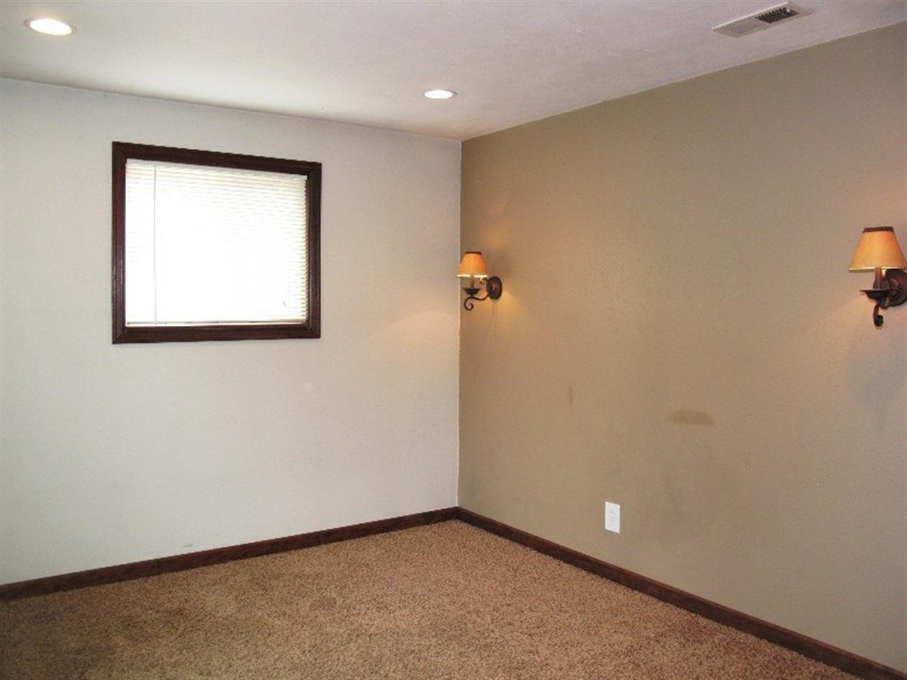 3217 N Lily Rd - Photo 8