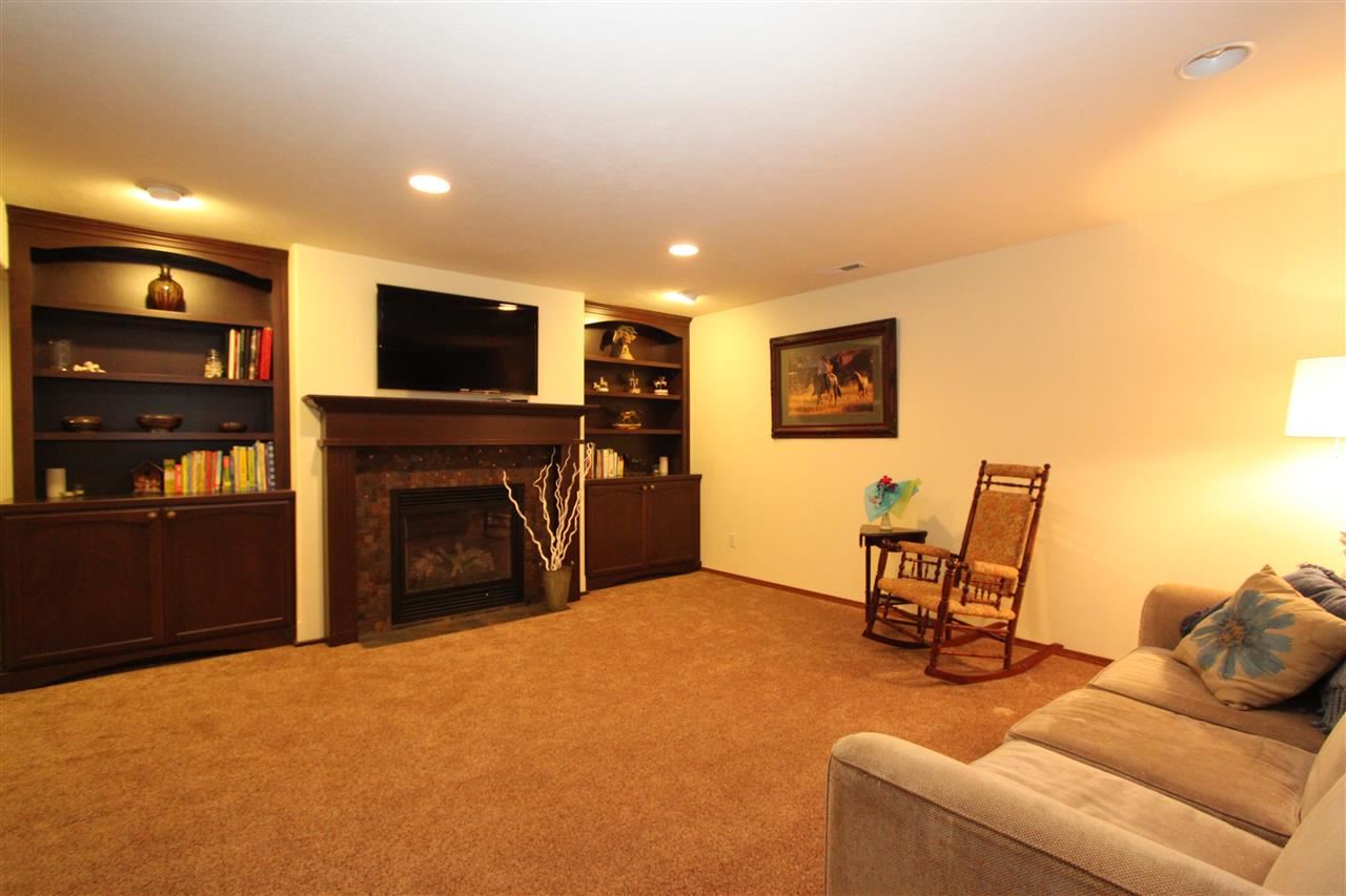 12024 N Dakota Ln - Photo 14