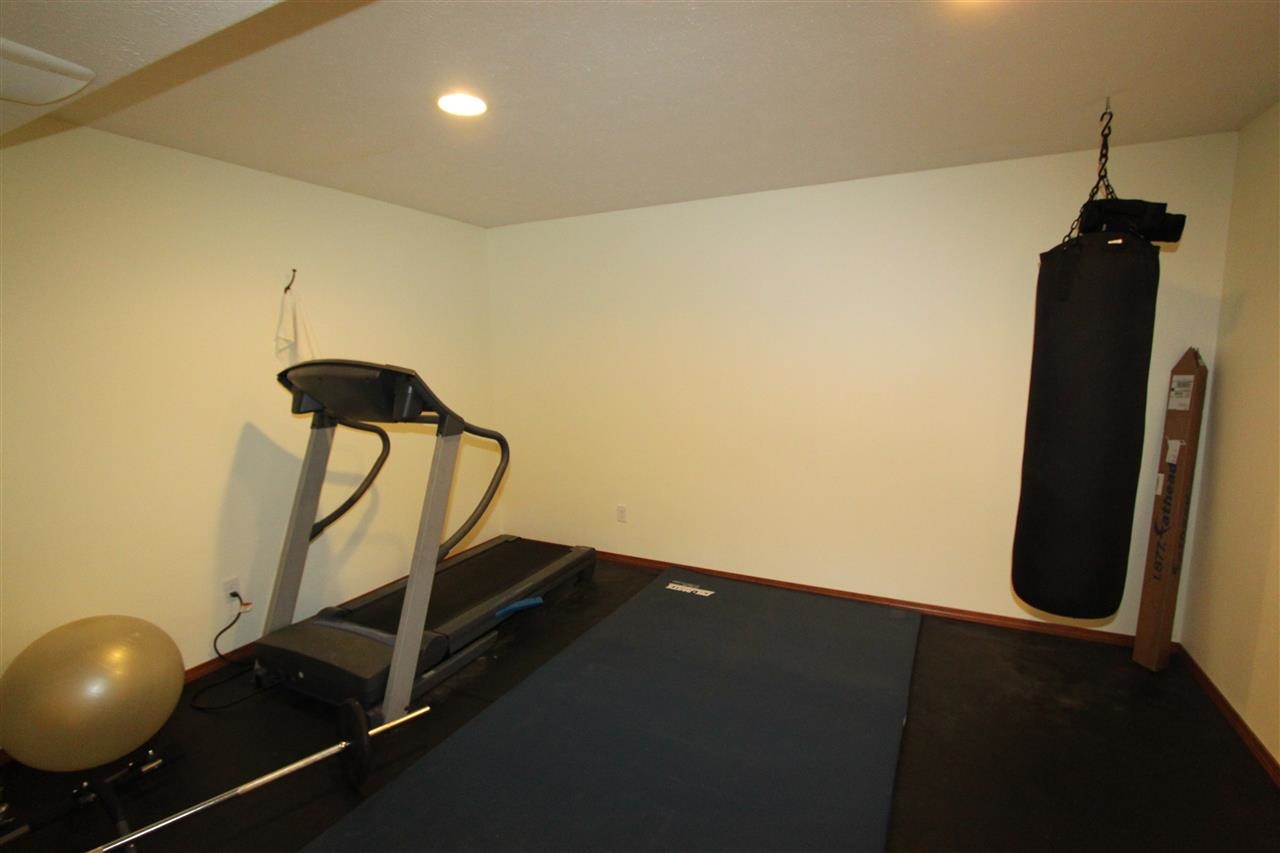 12024 N Dakota Ln - Photo 17