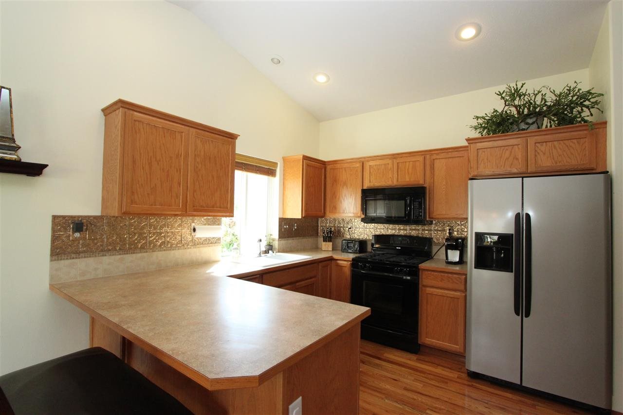 12024 N Dakota Ln - Photo 4