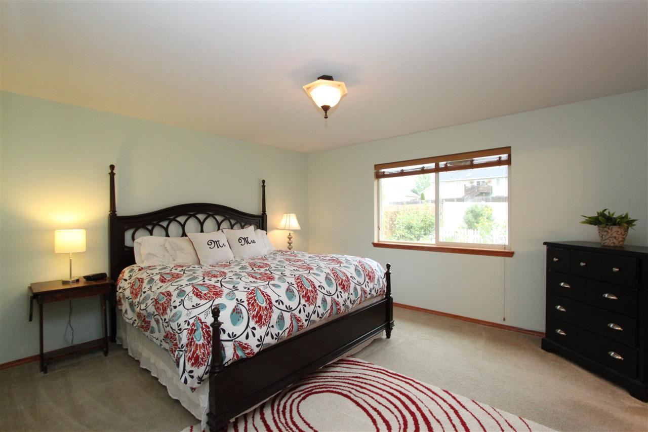12024 N Dakota Ln - Photo 6
