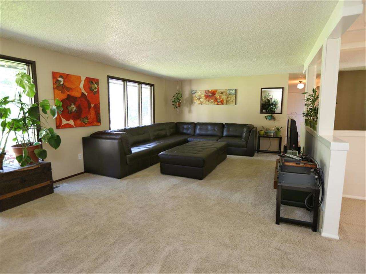 4510 N Center Rd - Photo 4