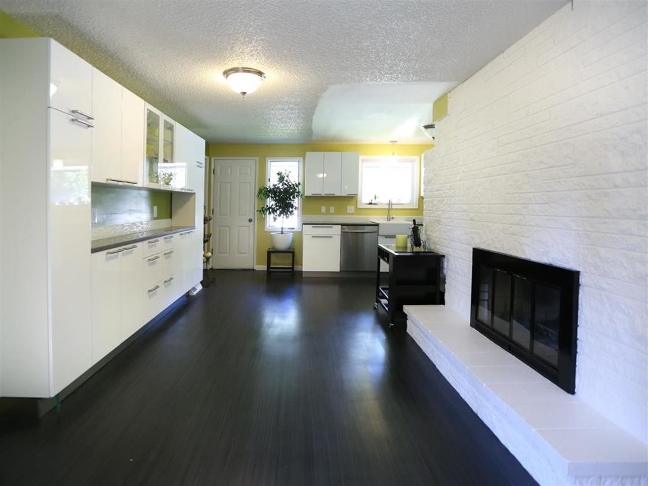 4510 N Center Rd - Photo 8