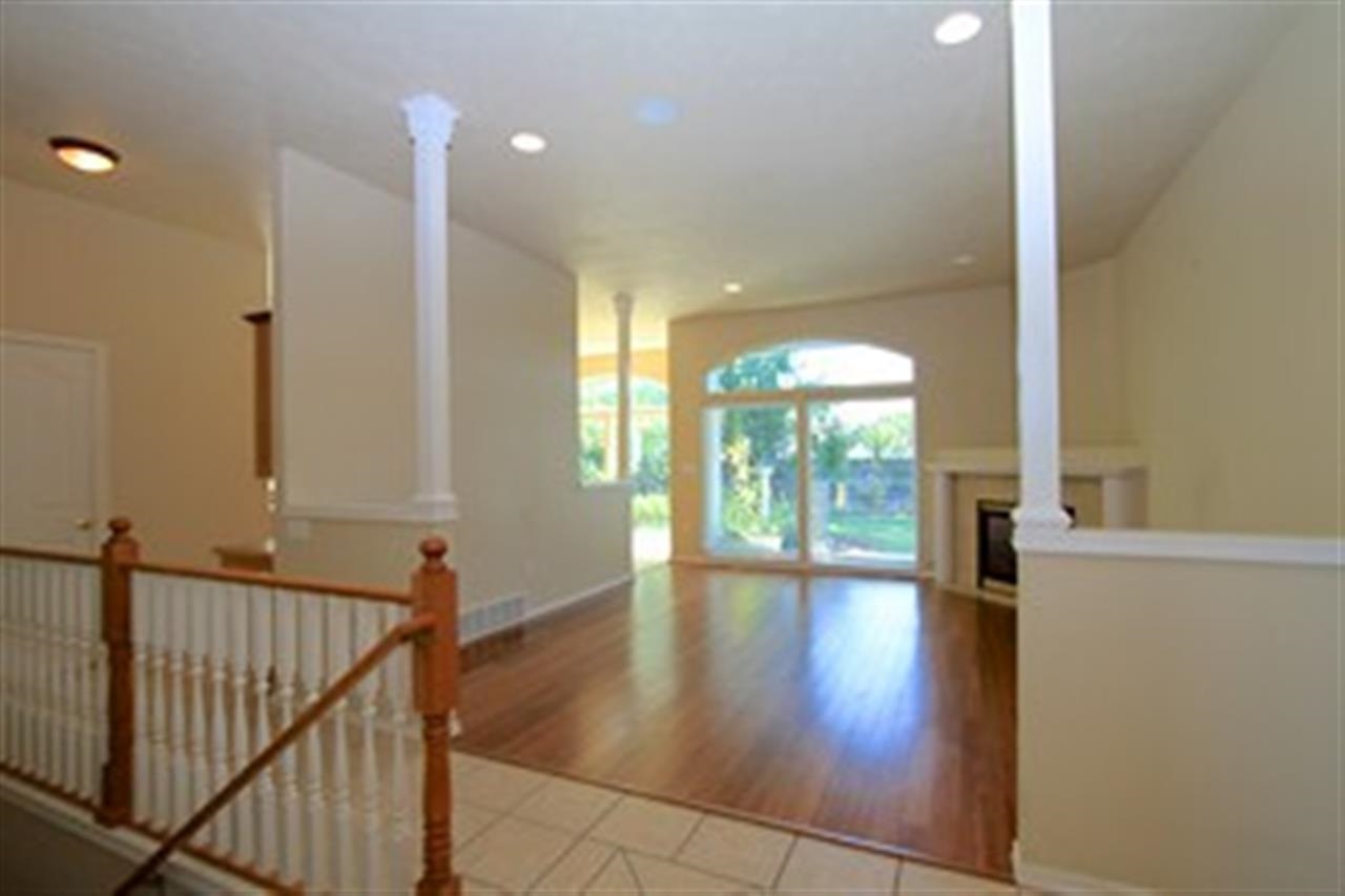 1434 E WEILE Ct - Photo 3