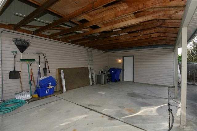 3519 S Whipple Rd - Photo 19