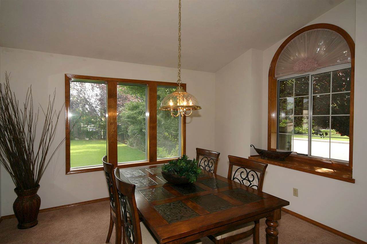 3519 S Whipple Rd - Photo 4