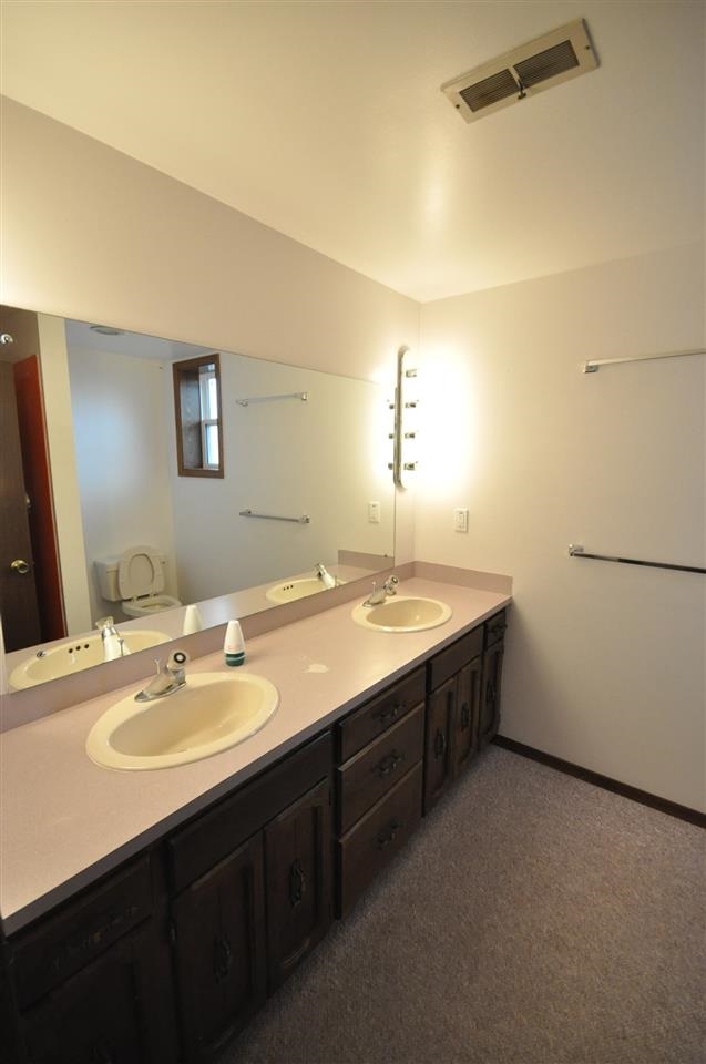 1031 S Carousel Ln - Photo 12