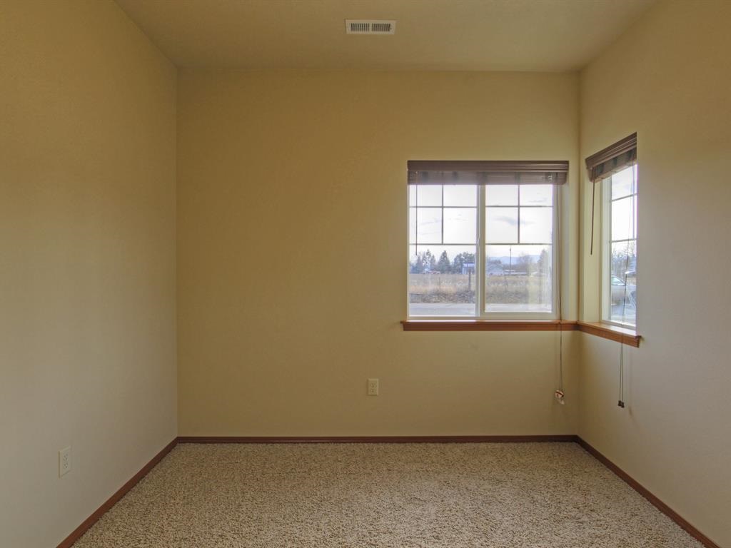 13609 E Olympic - Photo 14