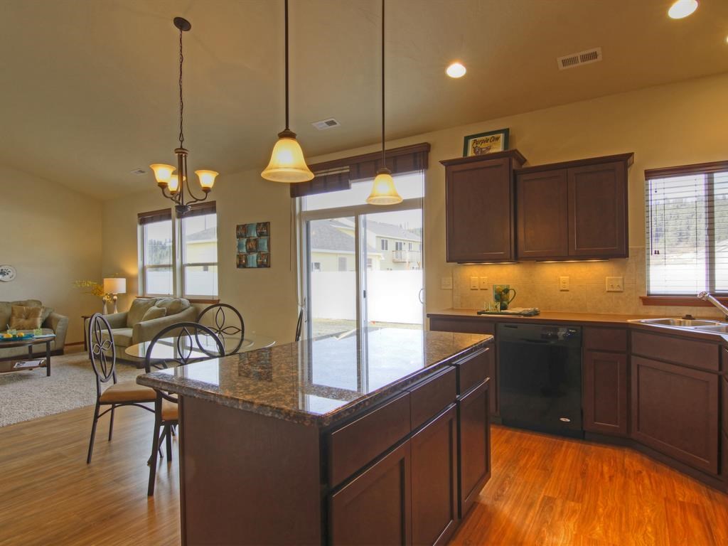 13609 E Olympic - Photo 5
