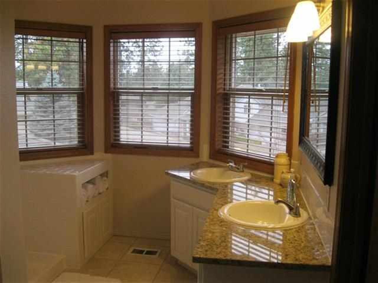 3623 S Dearborn - Photo 12