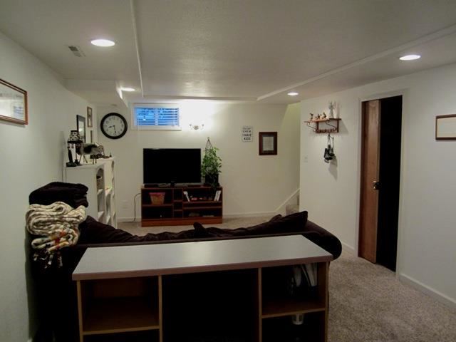 2726 W Midwick Ave - Photo 16