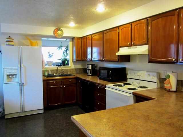2726 W Midwick Ave - Photo 5