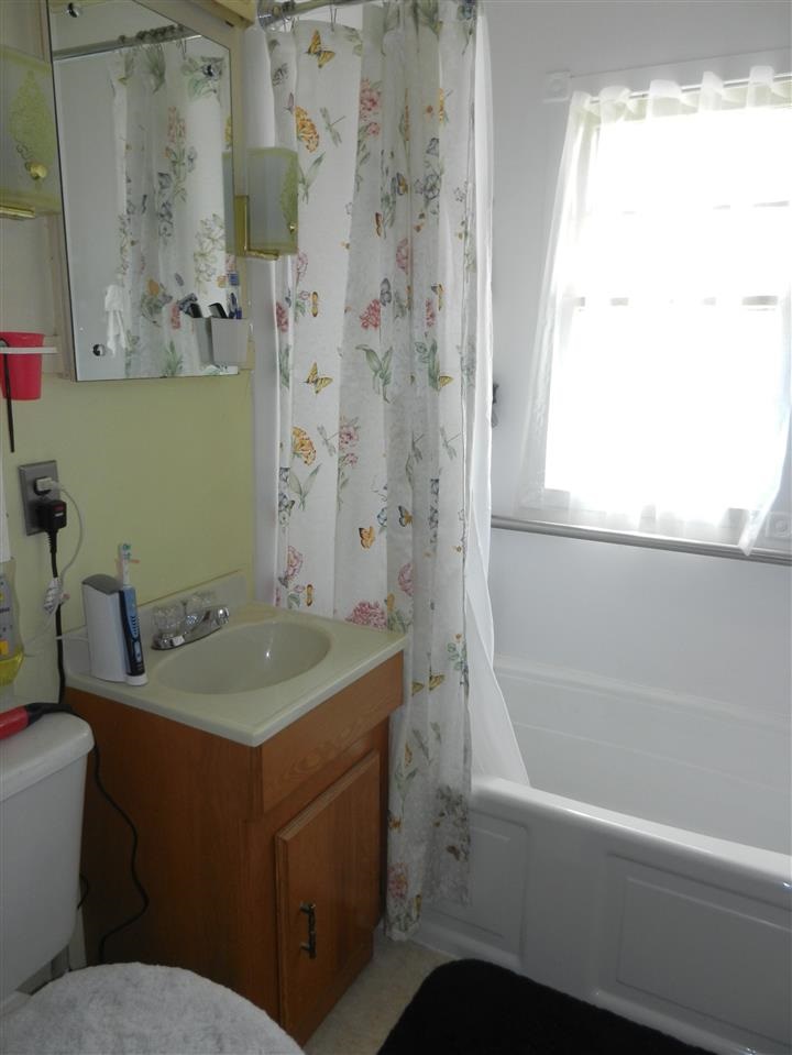 323 E DALTON Ave - Photo 10