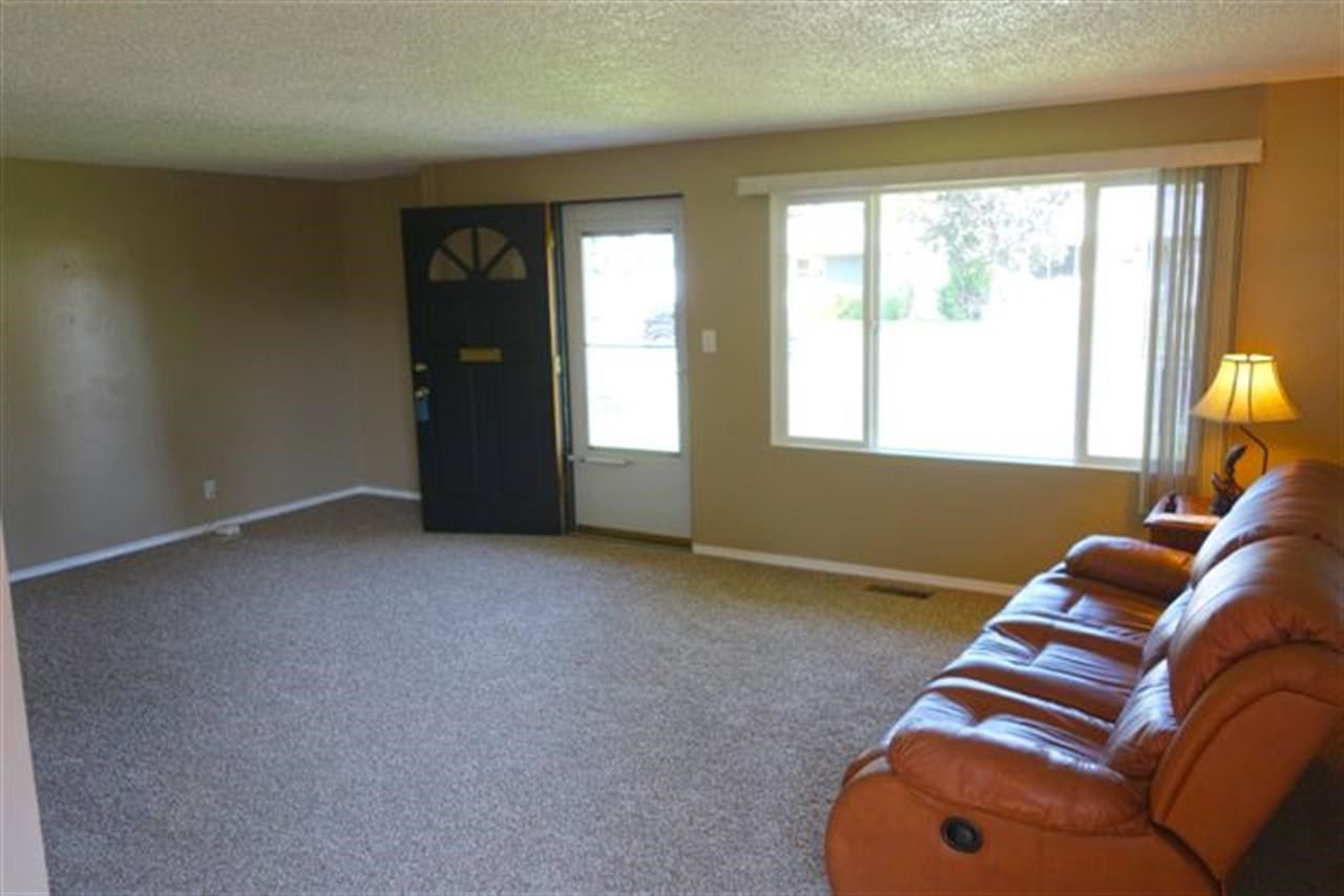 1323 W Nebraska Ave - Photo 2