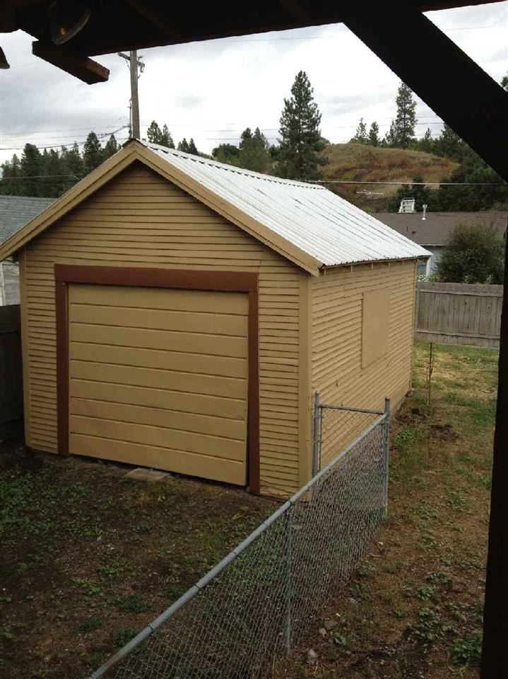 1806 E 5th Ave - Photo 3