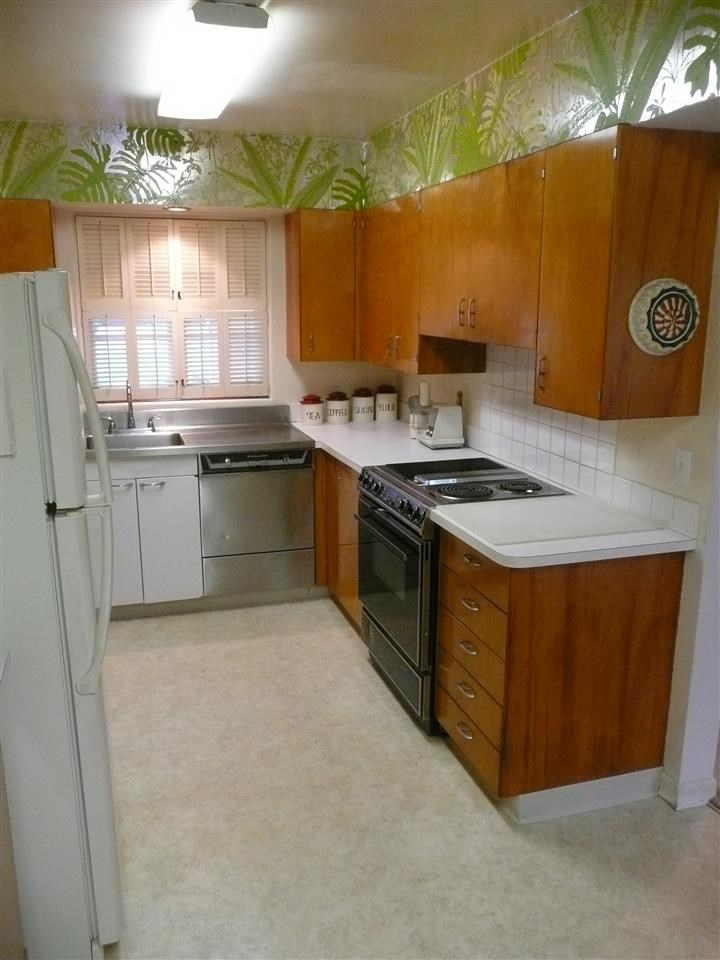 103 W 39th - Photo 9