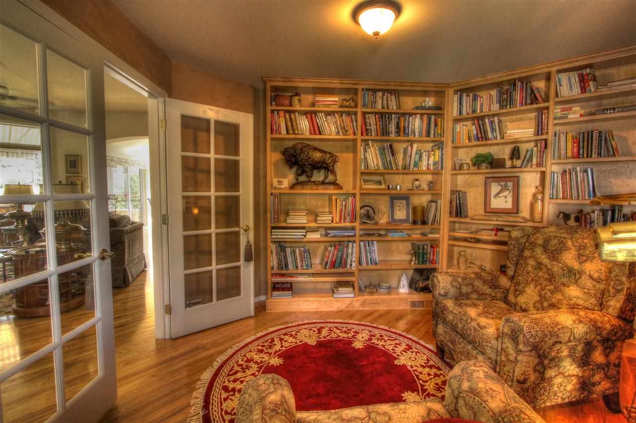 1228 N Winchester Ln - Photo 6