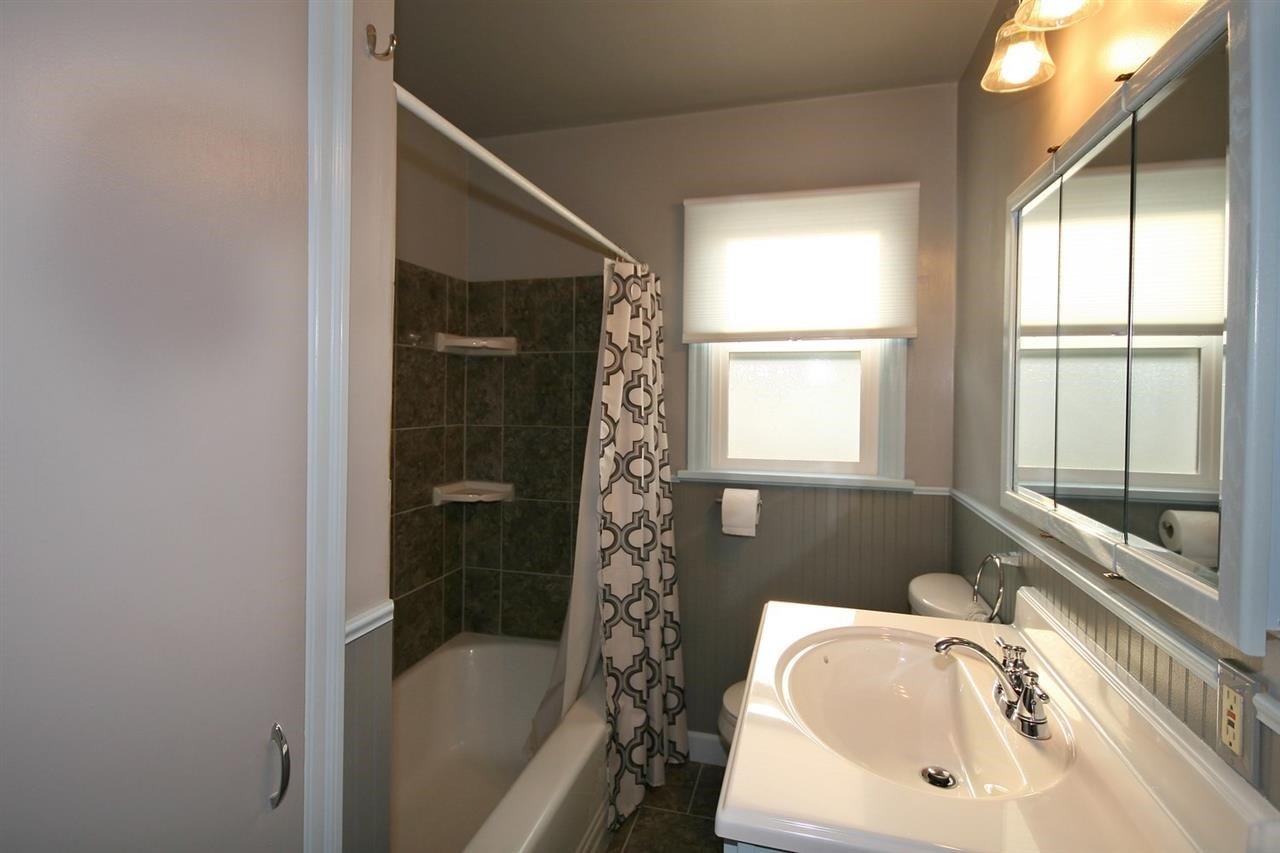 123 E Kiernan Ave - Photo 11
