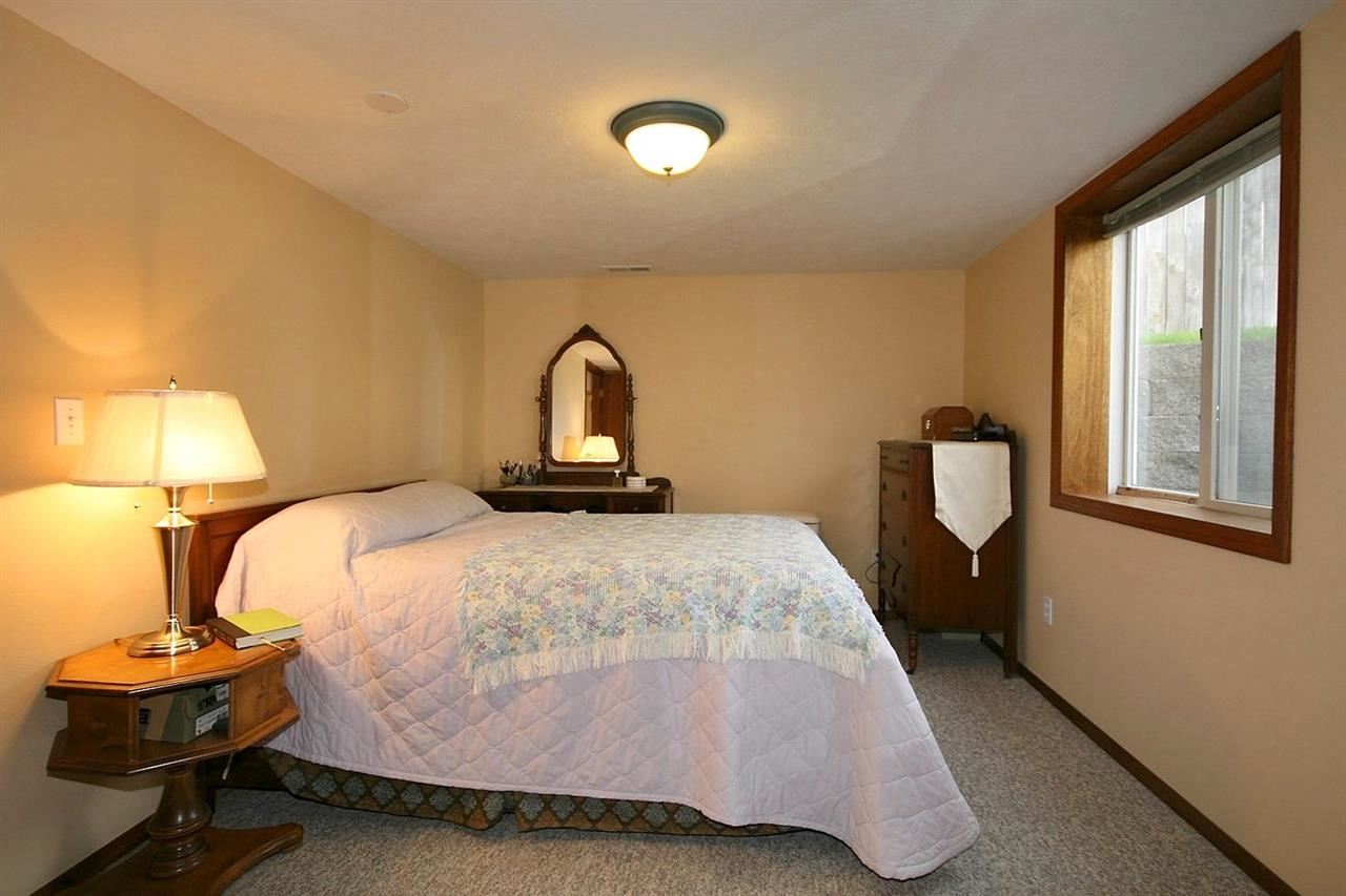 123 E Kiernan Ave - Photo 13
