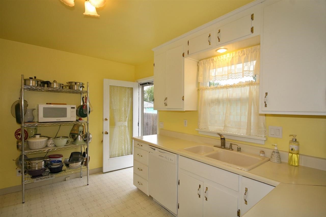 123 E Kiernan Ave - Photo 6