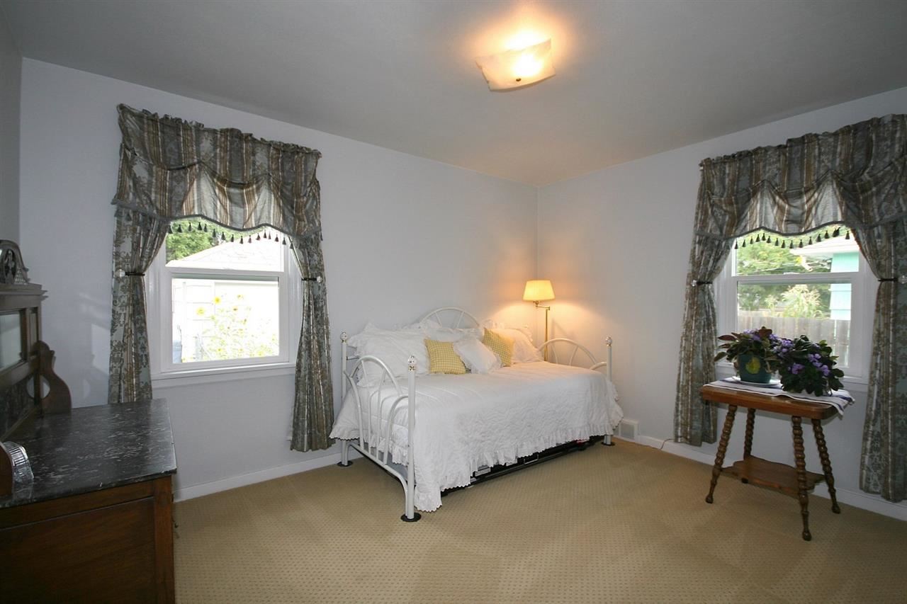 123 E Kiernan Ave - Photo 9