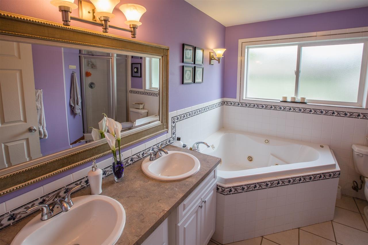 2328 W Kiernan Ave - Photo 13