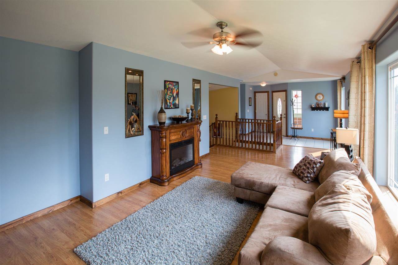 2328 W Kiernan Ave - Photo 5