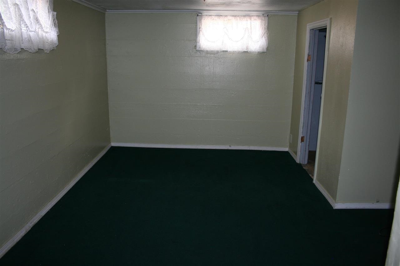 8005 N Regal St - Photo 11