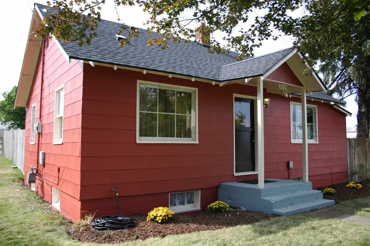 8005 N Regal St - Photo 16