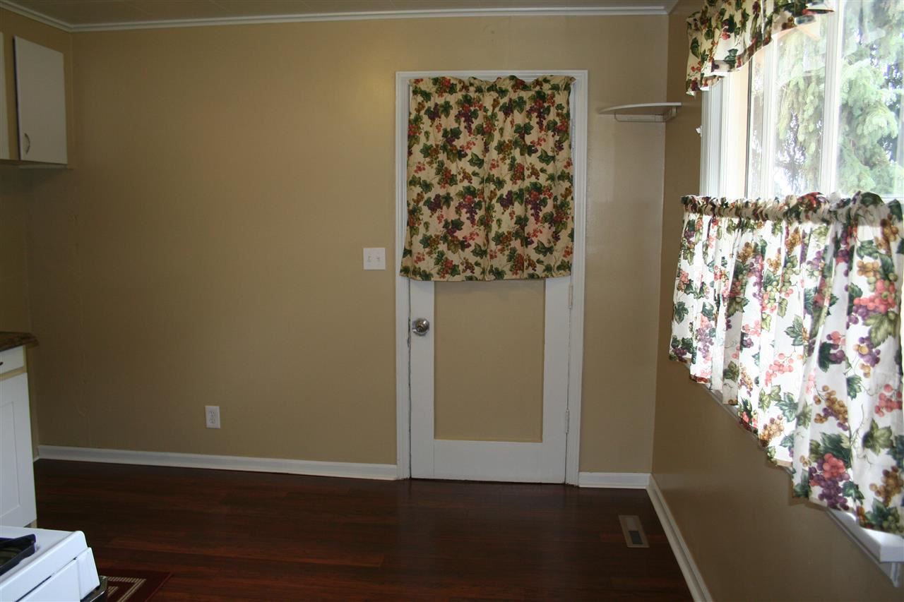 8005 N Regal St - Photo 7