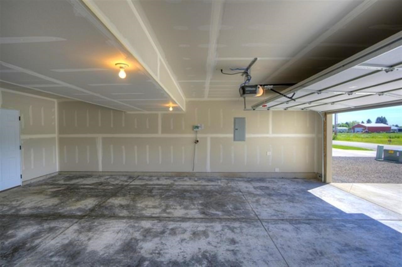 5209 N Avalon Ct - Photo 8