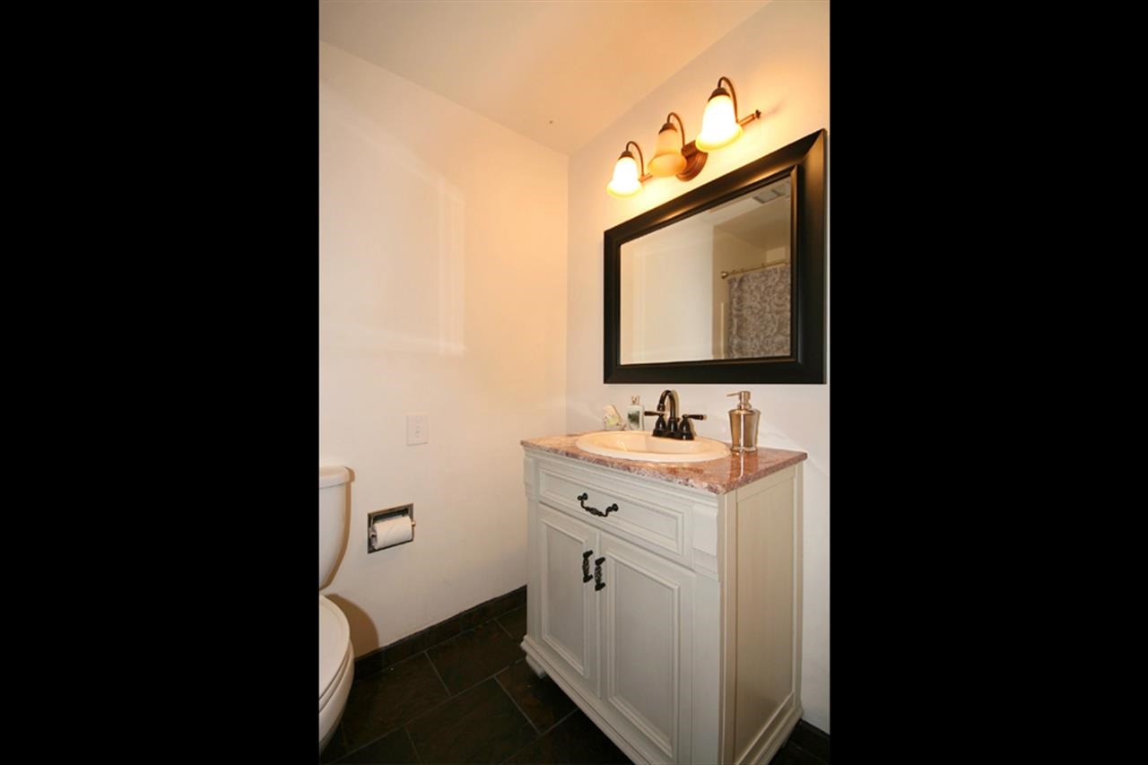 5805 N Sutherlin St - Photo 12