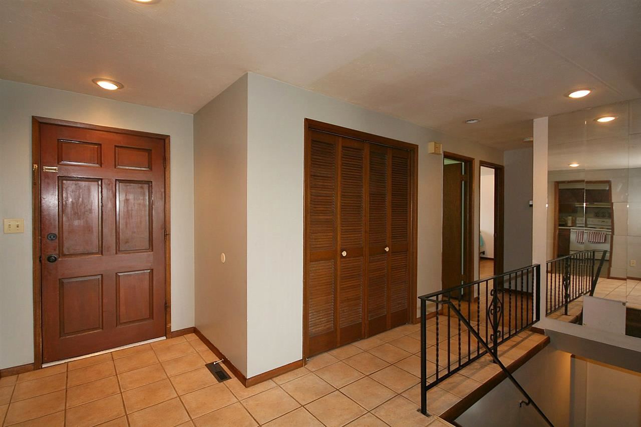 5805 N Sutherlin St - Photo 3