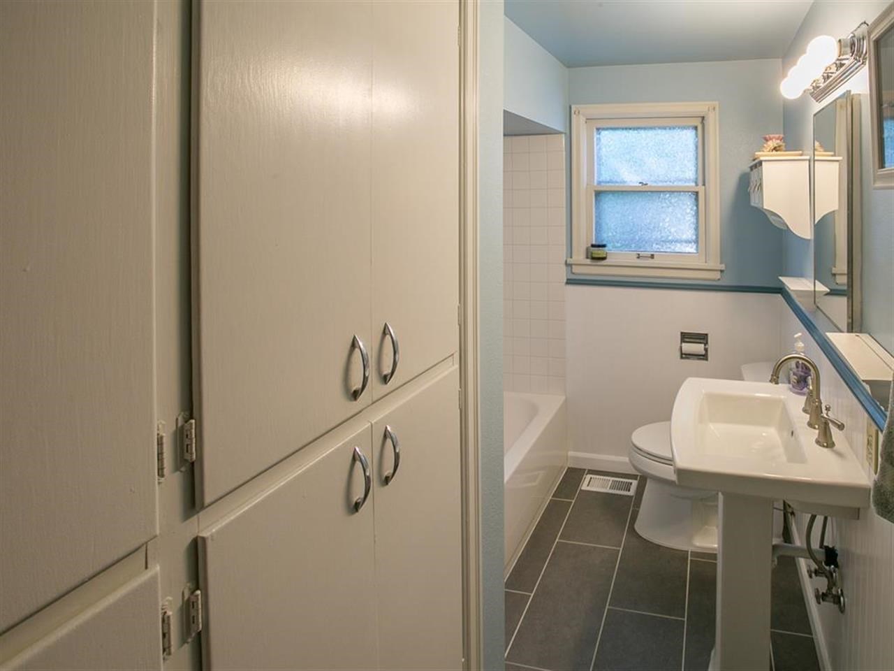 3008 W Grace - Photo 17
