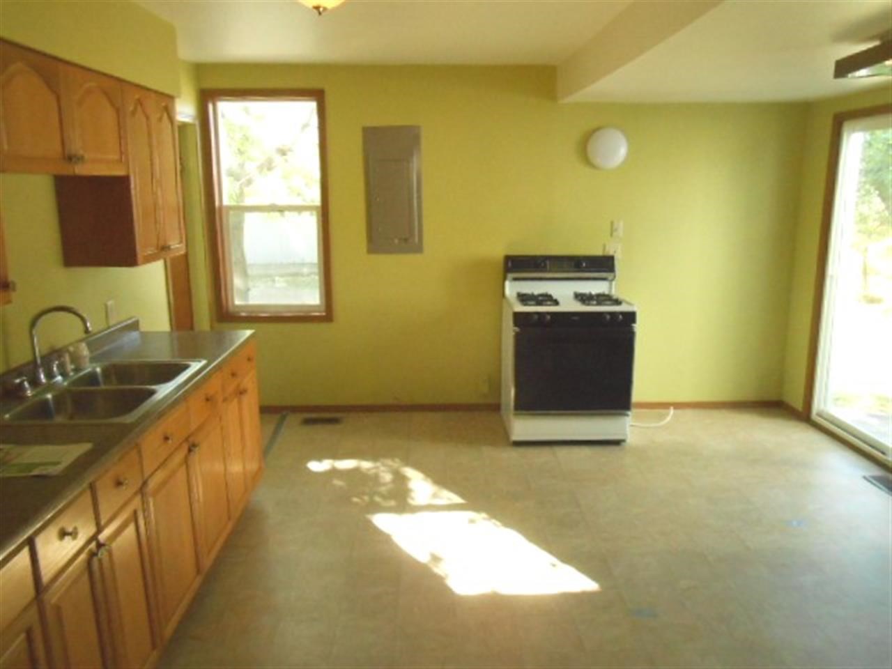 4911 N Smith St - Photo 4
