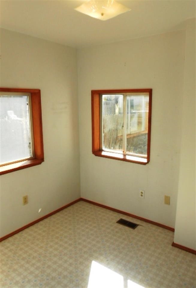 4911 N Smith St - Photo 5