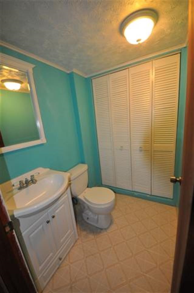 5017 N Wall - Photo 8