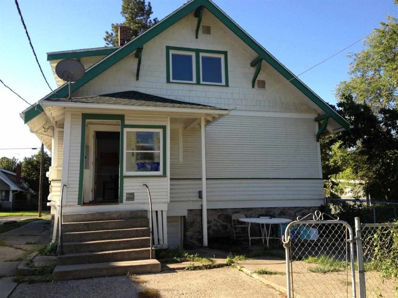 619 E 32ND - Photo 18