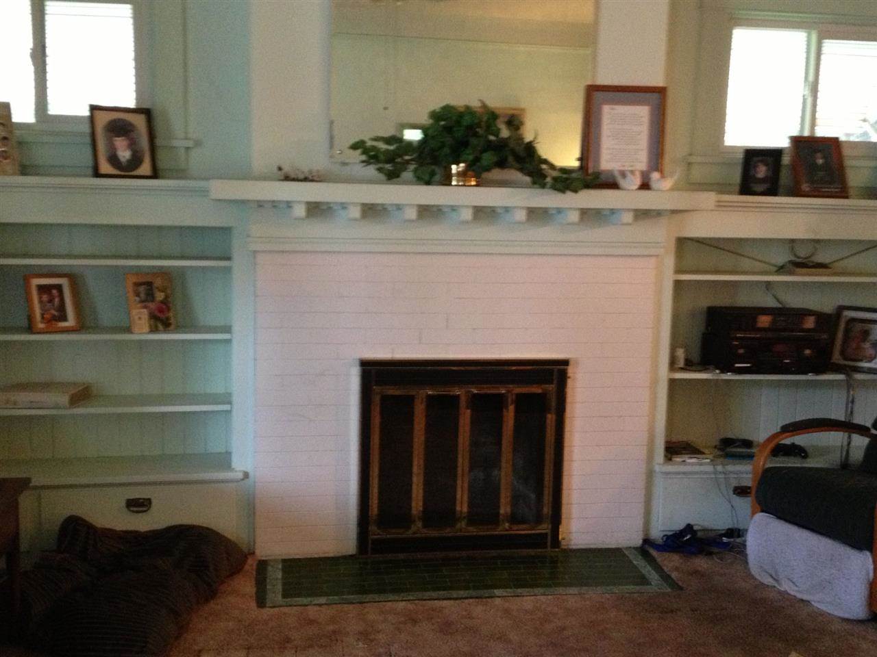 619 E 32ND - Photo 5